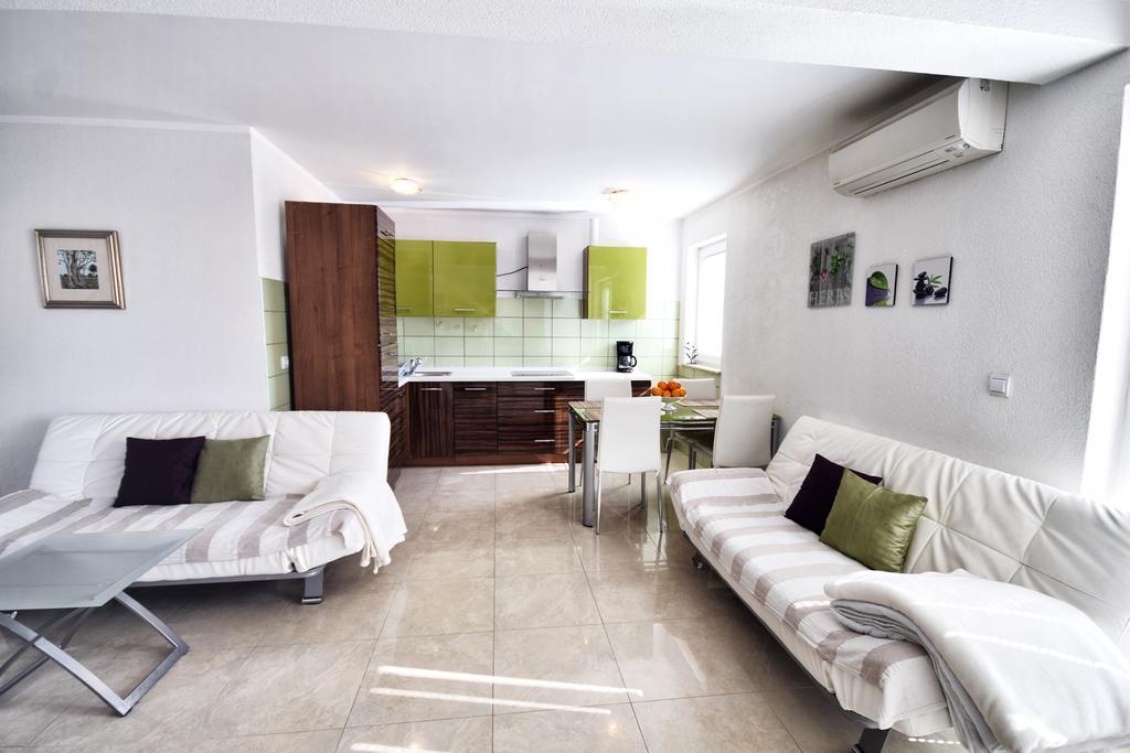 Apartments Link Rovinj Quarto foto